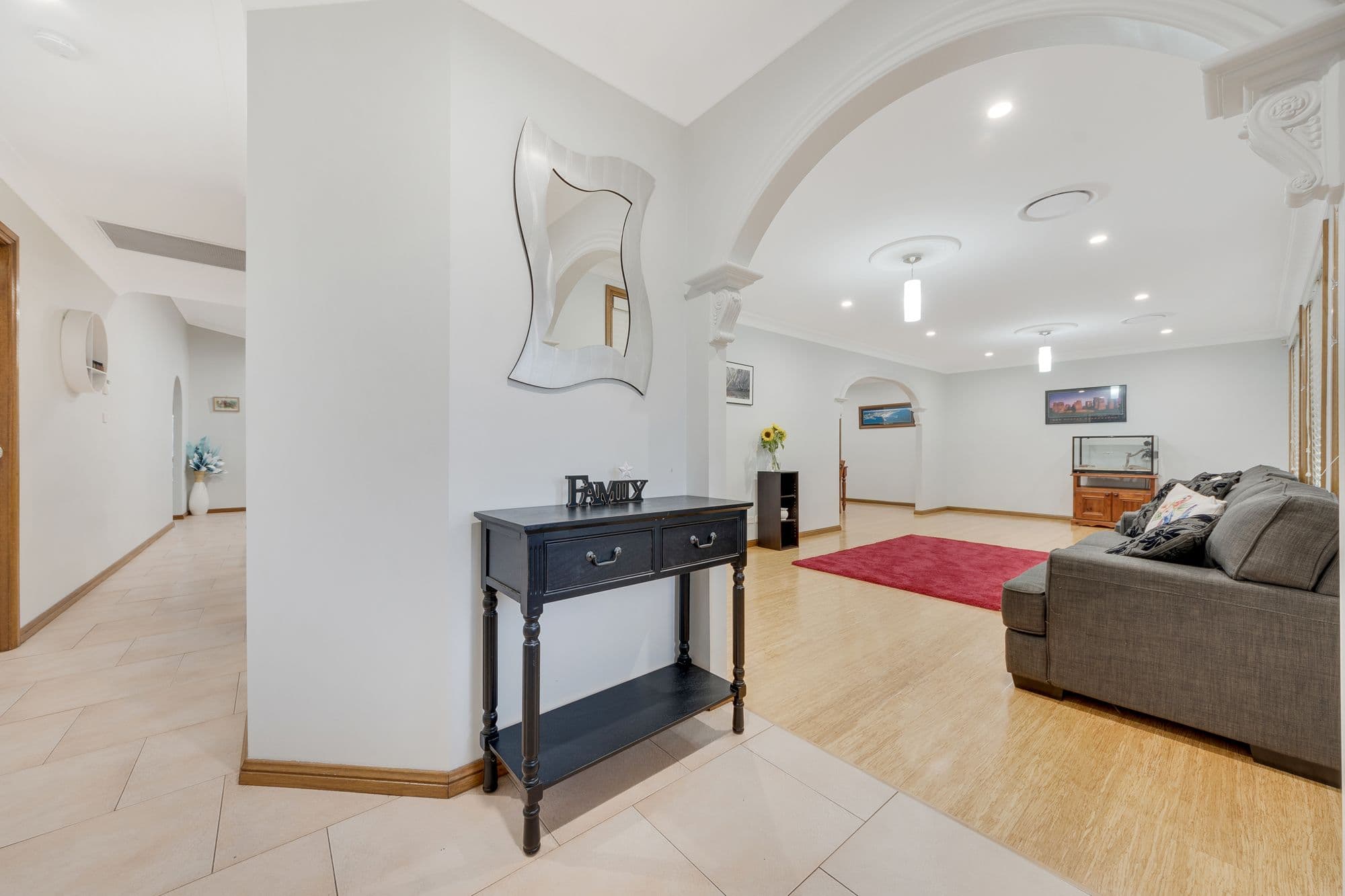 10 Plane Tree Drive, Narellan Vale - Thumbnail 2