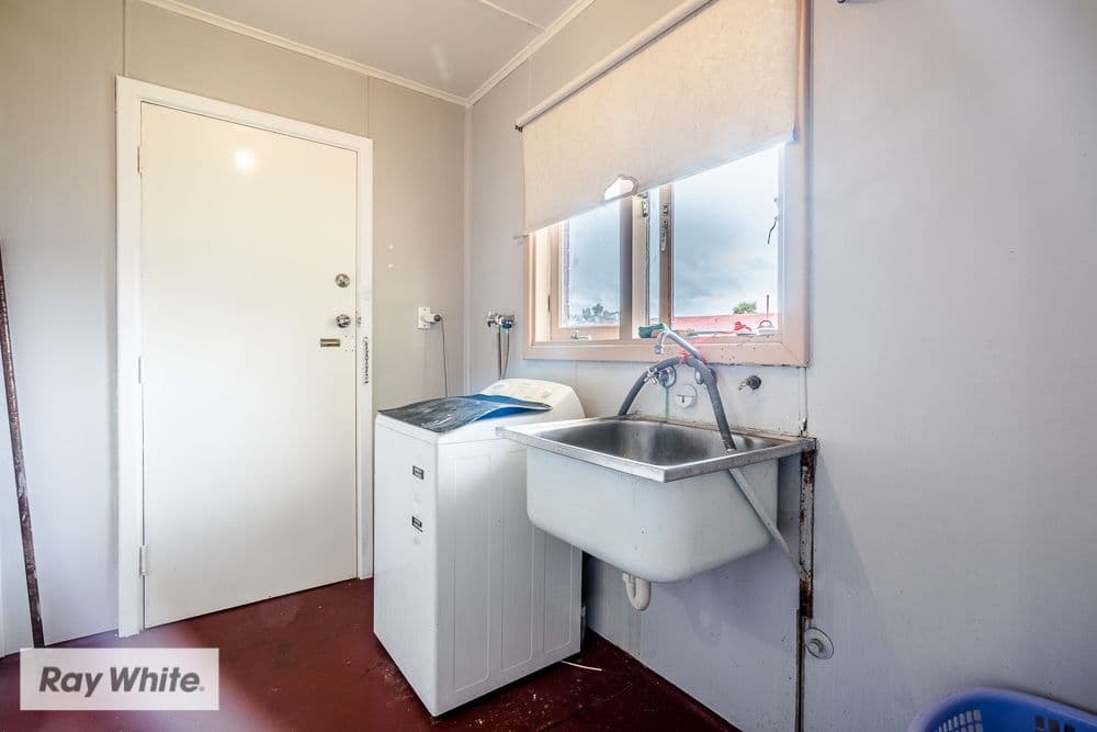 30 WINTERTON Way, Girrawheen WA 6064, Girrawheen - Thumbnail 7