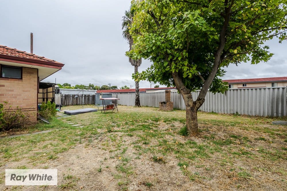 30 WINTERTON Way, Girrawheen WA 6064, Girrawheen - Thumbnail 8