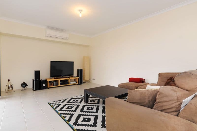 20A Findon Crescent, WESTMINSTER WA 6061, Westminster - Thumbnail 2