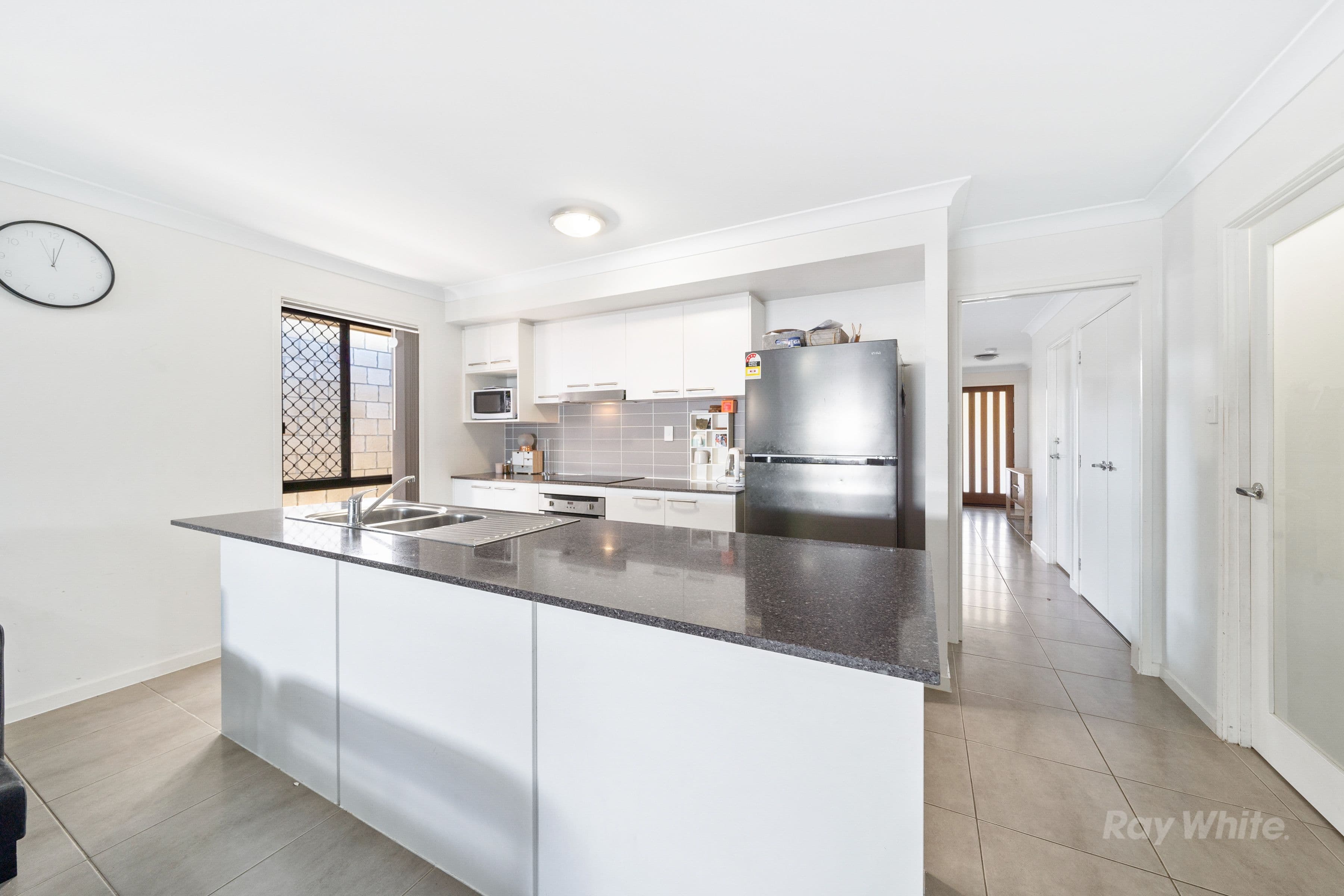 42 Barrington Circuit, Waterford QLD 4133, Waterford - Thumbnail 4