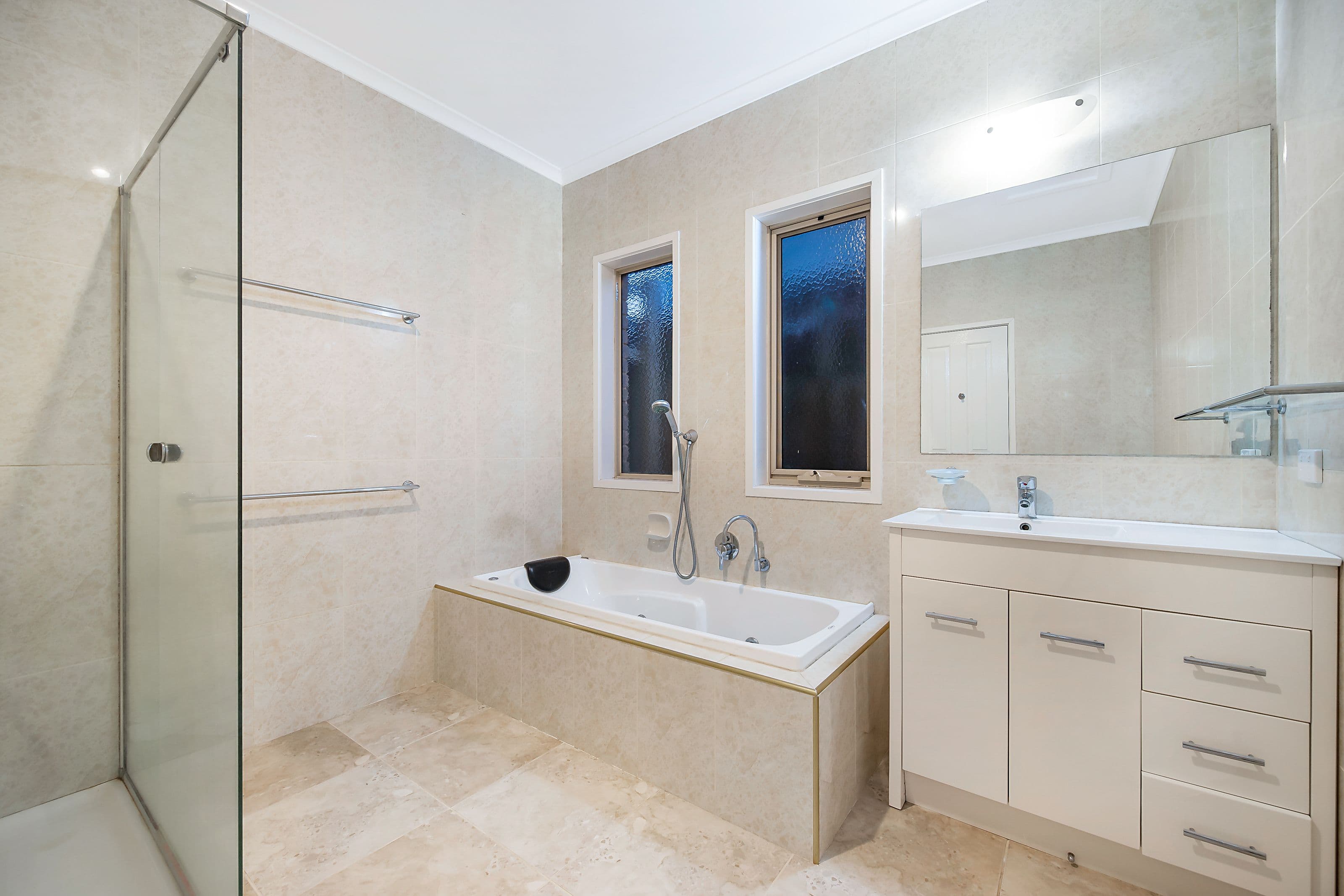 10 Tristram Court, Glen Waverley VIC 3150, Glen Waverley - Thumbnail 7