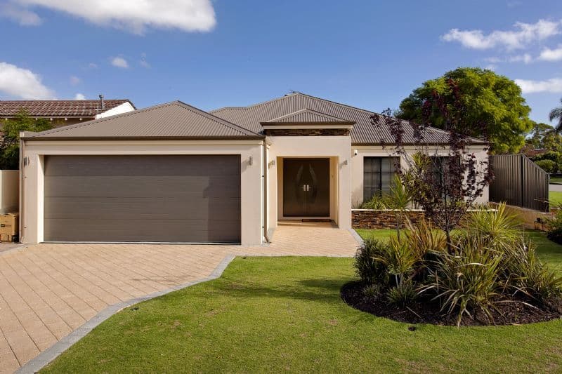 24a Gracechurch Crescent, LEEMING WA 6149, Leeming - Thumbnail 2