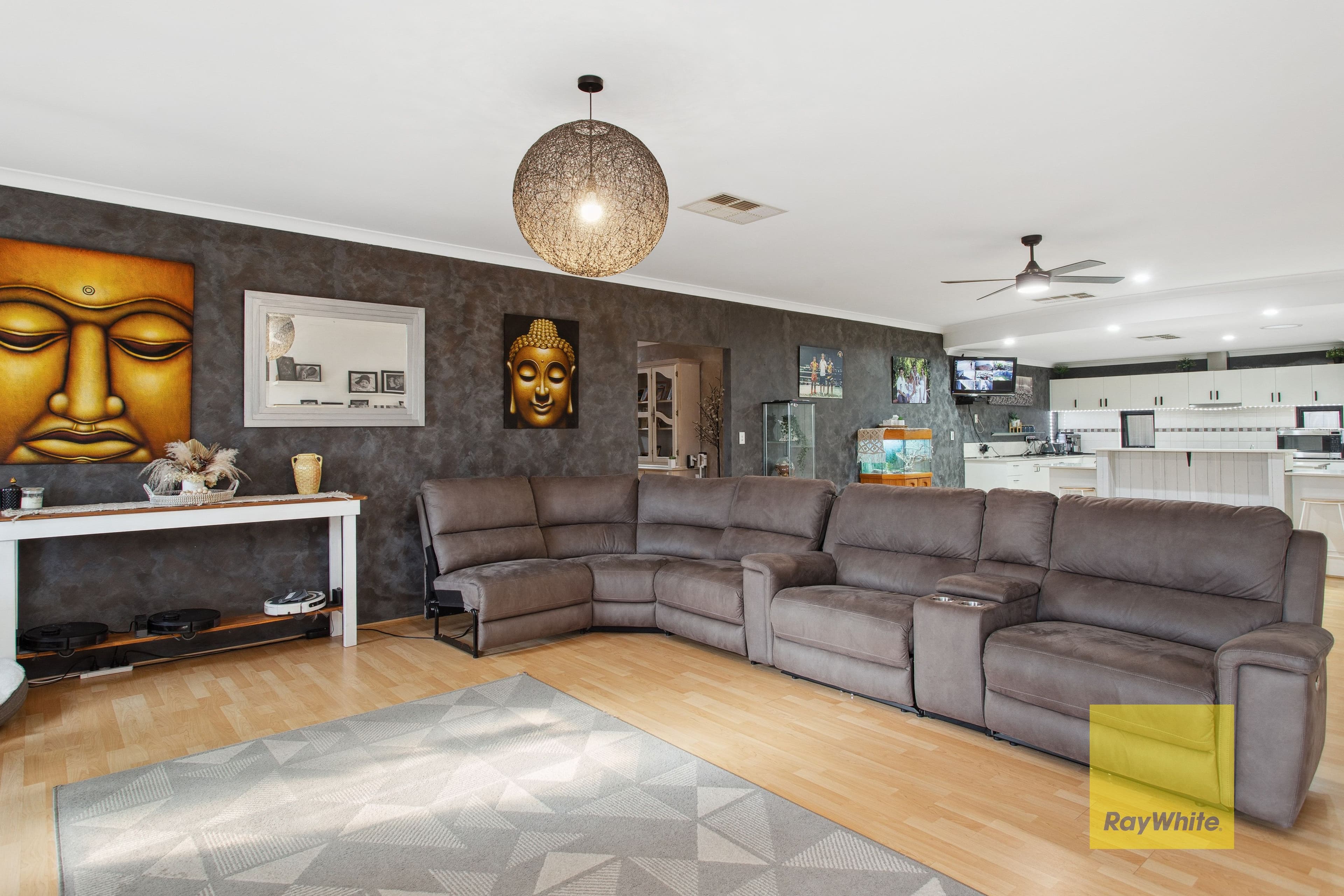 35 Cowra Turn, Aveley WA 6069, Aveley - Thumbnail 7