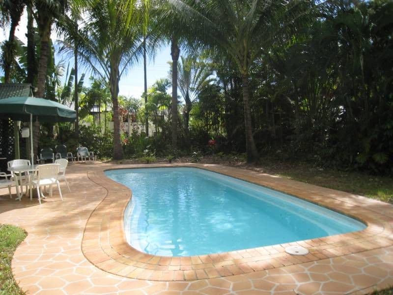 33 Trinity Beach Road, TRINITY BEACH QLD 4879, Trinity Beach - Image 1
