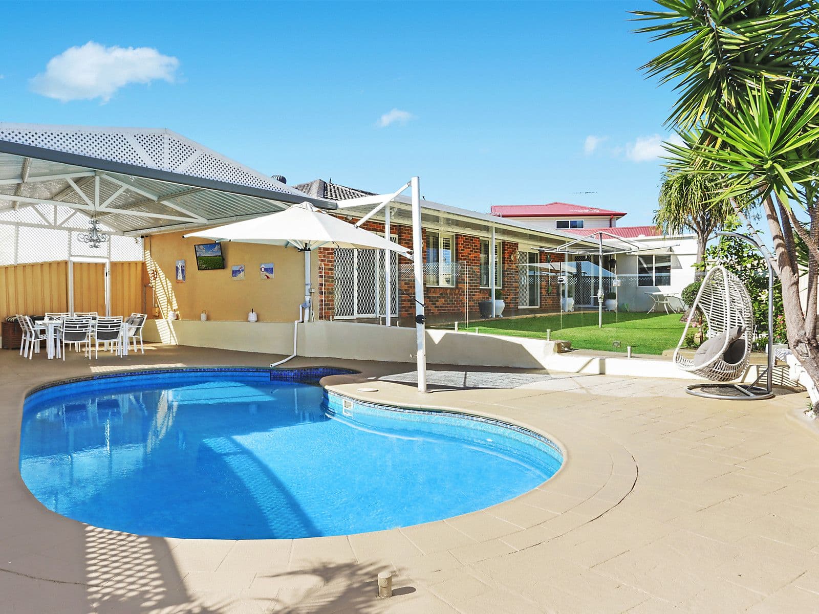 1 Condello Crescent, Edensor Park - Thumbnail 5