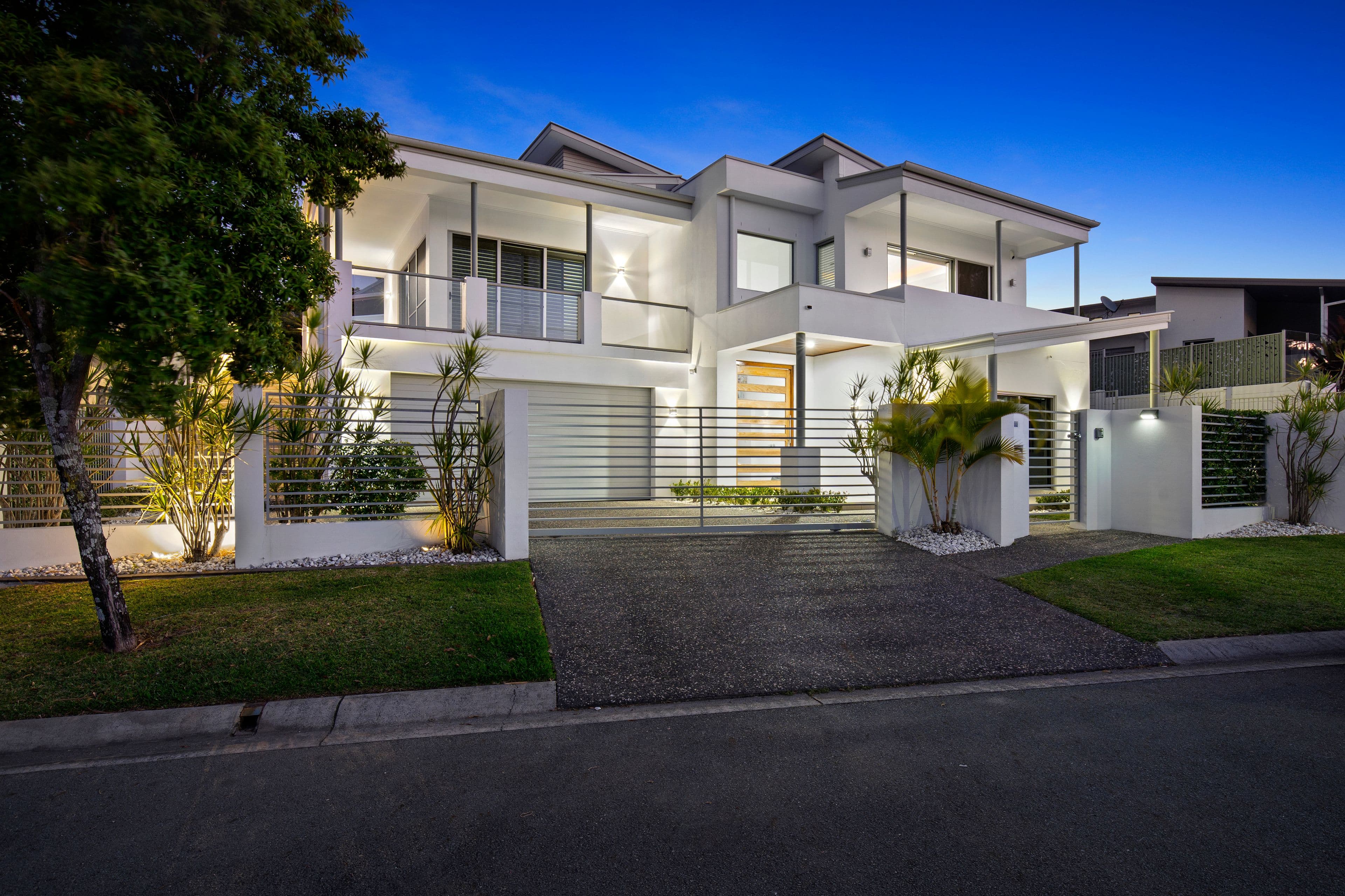 10 Corvus Way, Robina QLD 4226, Robina - Thumbnail 2