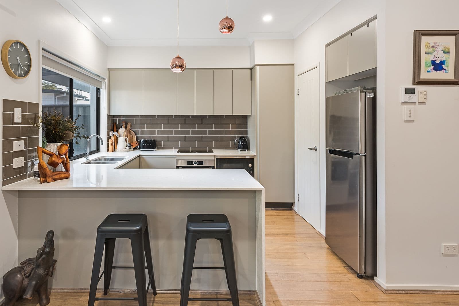 21 Kersley Road, Kenmore QLD 4069, Kenmore - Thumbnail 2
