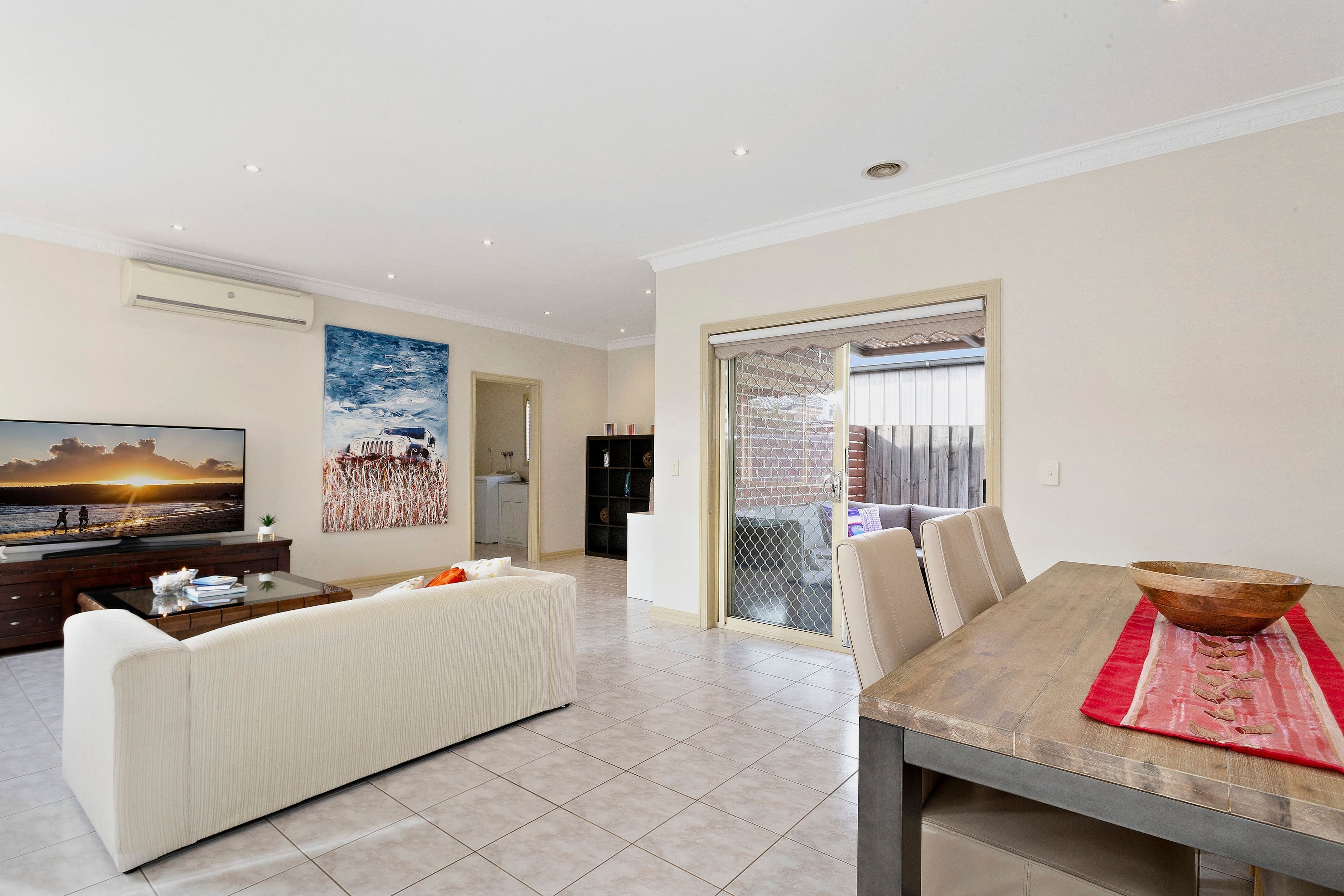 22 Midholm Court, Thomastown VIC 3074, Thomastown - Thumbnail 2