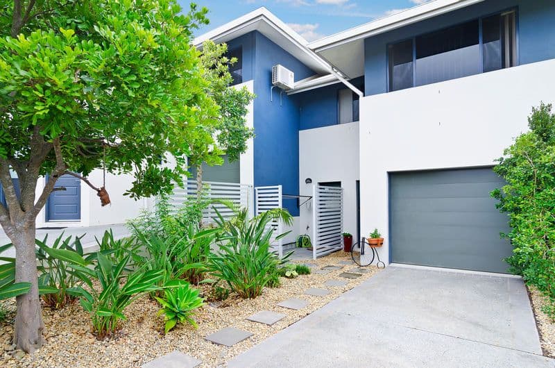 6 Winton Terrace, VARSITY LAKES QLD 4227, Varsity Lakes - Thumbnail 4