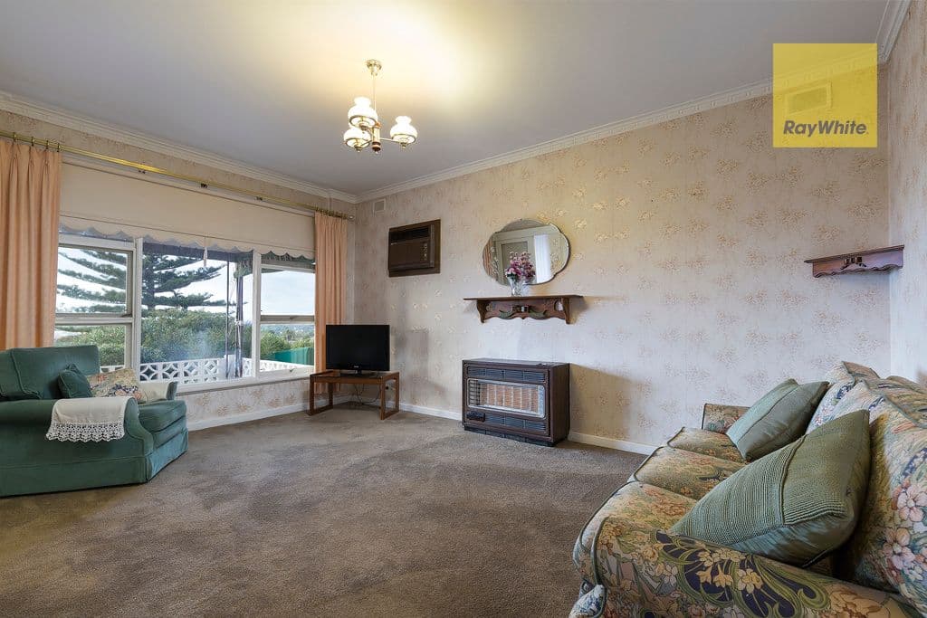58 Truscott Avenue, Seacombe Heights SA 5047, Seacombe Heights - Thumbnail 2