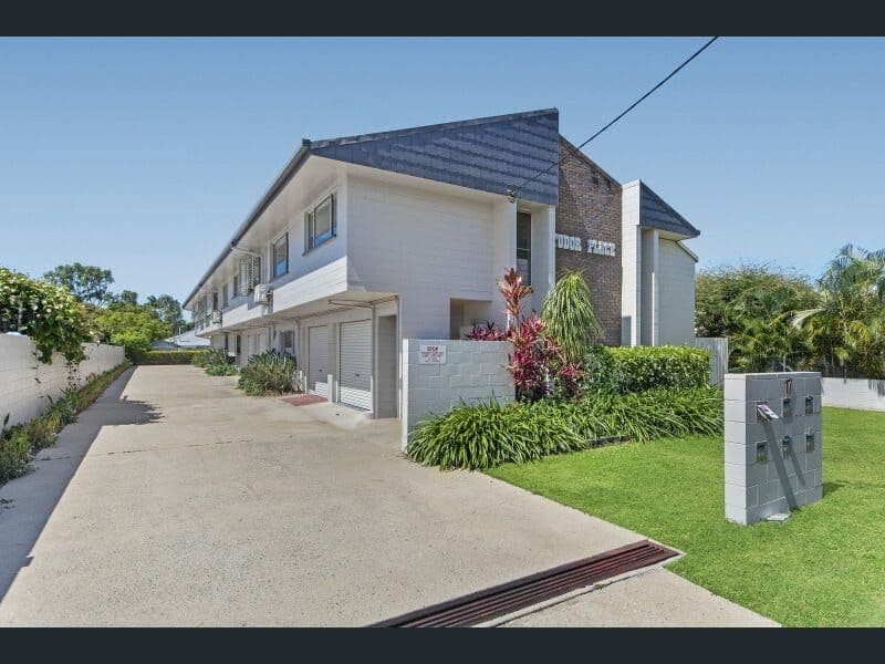 17 Gladstone Street, Pimlico QLD 4812, Pimlico - Image 1