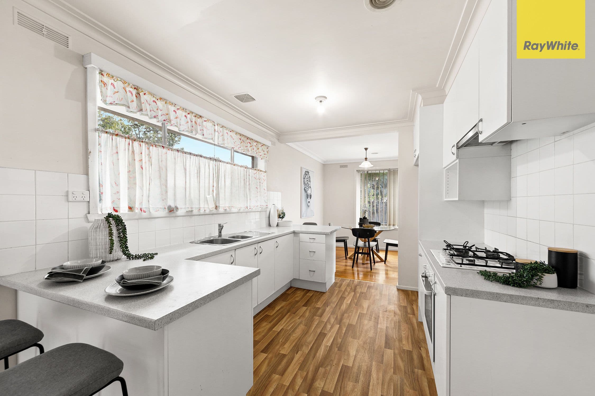 1 Burgundy Crescent, St Albans VIC 3021, St Albans - Thumbnail 7