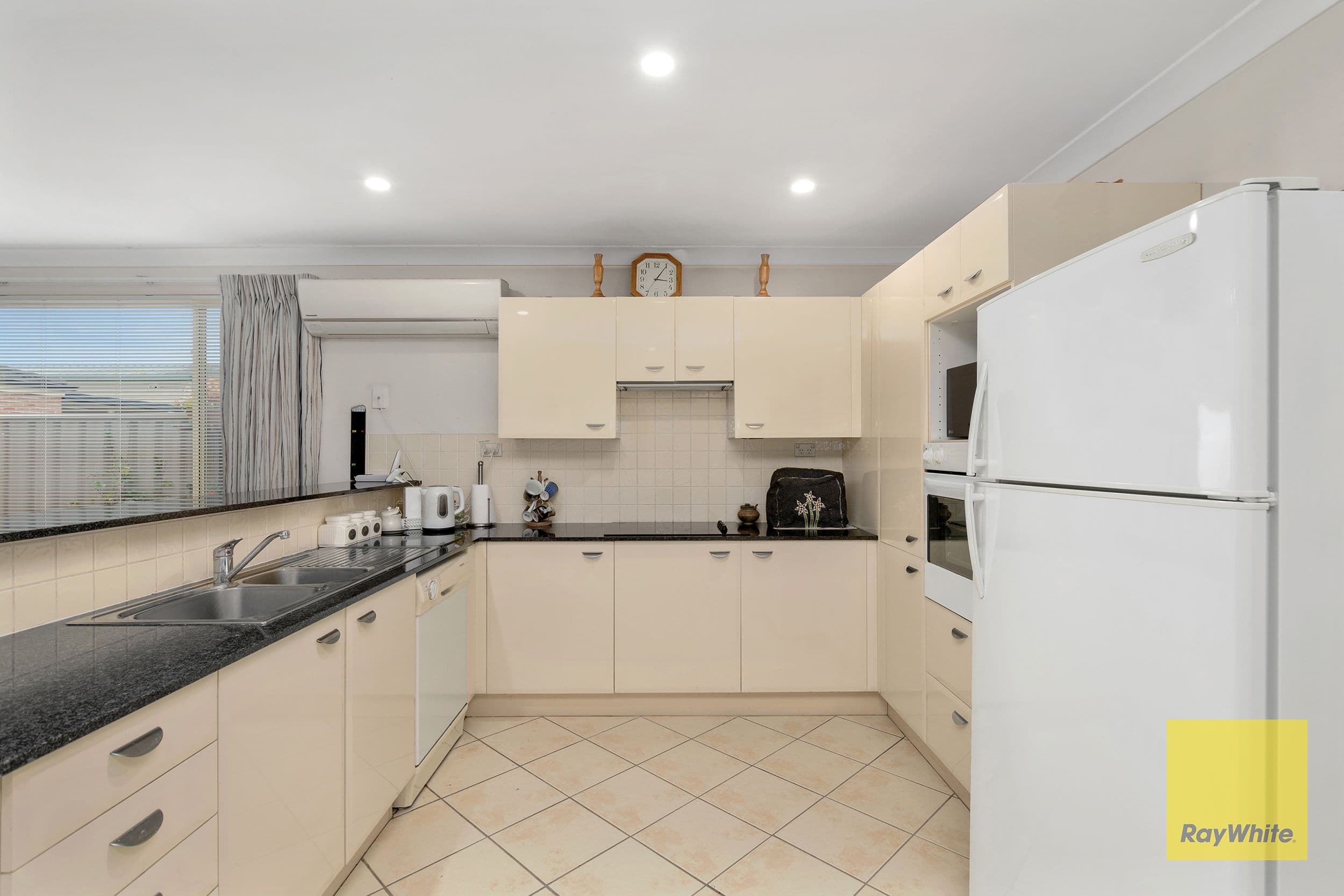 241 Trafalgar Avenue, Umina Beach NSW 2257, Umina Beach - Thumbnail 6