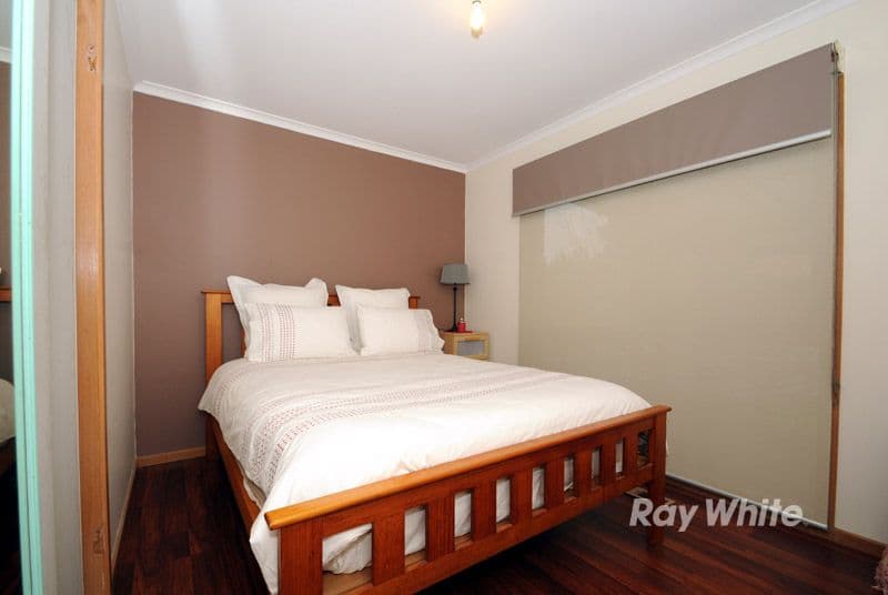 126 Gleneagles Drive, ENDEAVOUR HILLS VIC 3802, Endeavour Hills - Thumbnail 7