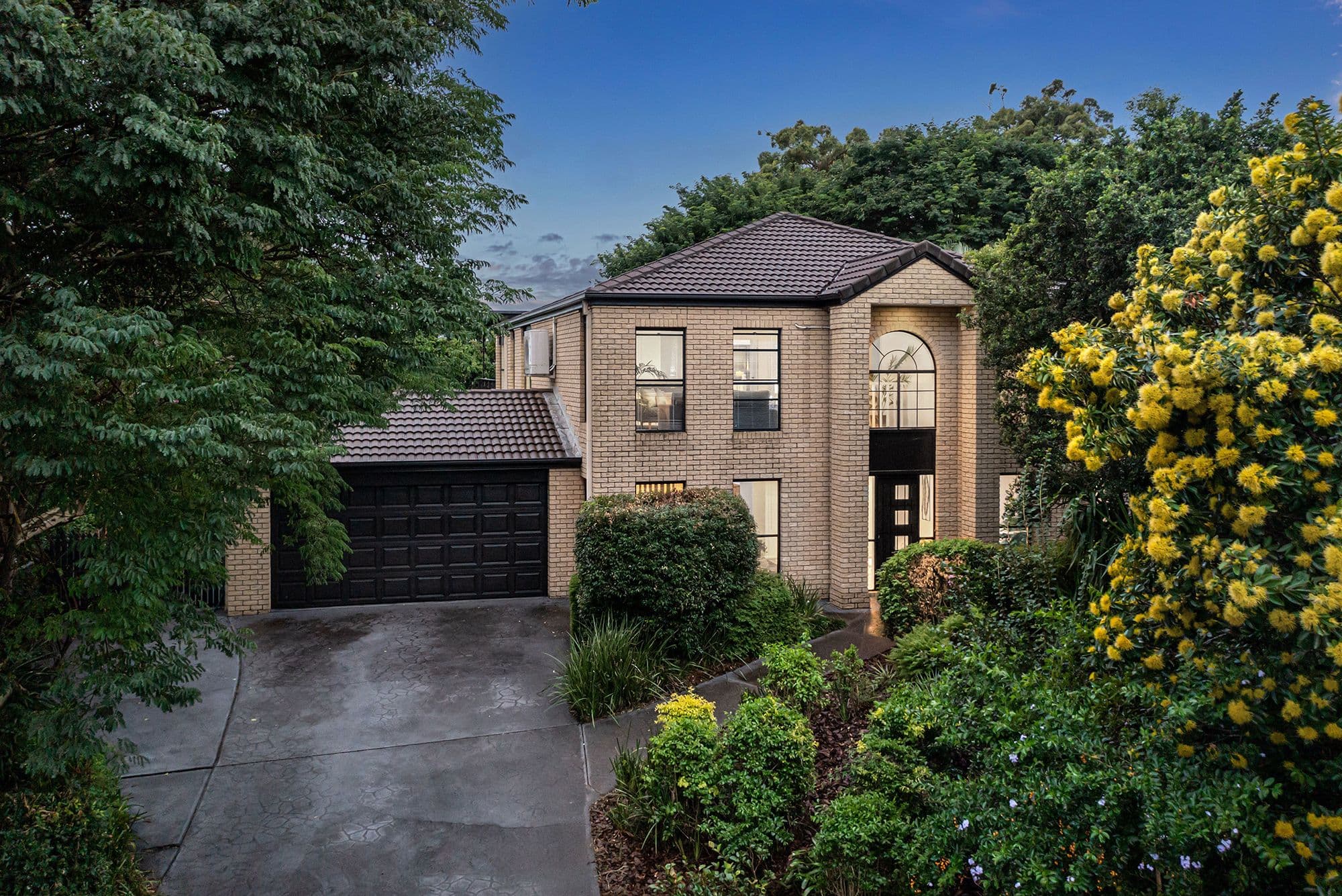 23 Knightsbridge Place, Bridgeman Downs QLD 4035, Bridgeman Downs - Image 1