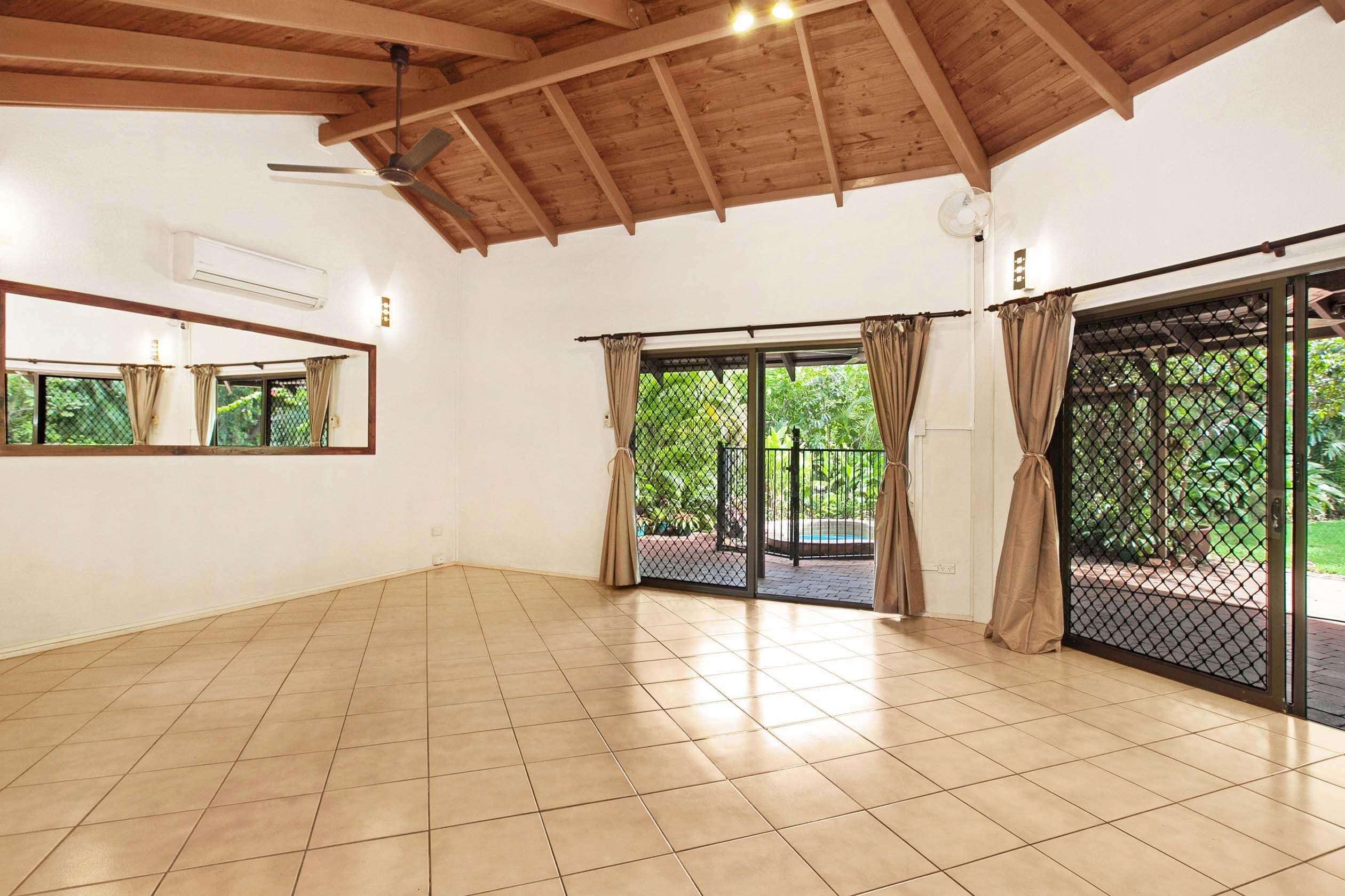 16 St Andrews Court, MARRARA NT 0812, Marrara - Thumbnail 2
