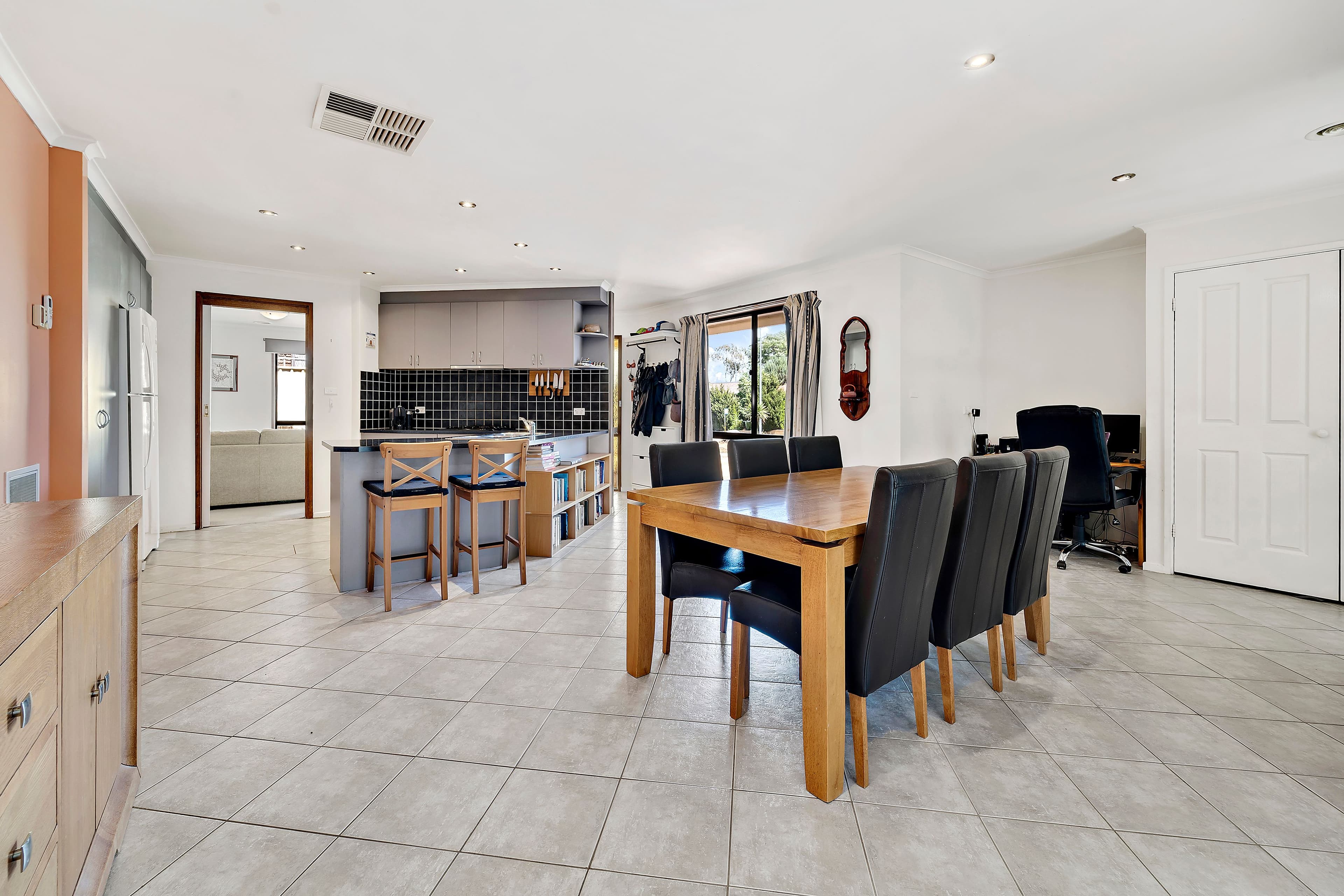93 William Webb Drive, McKellar ACT 2617, McKellar - Thumbnail 5