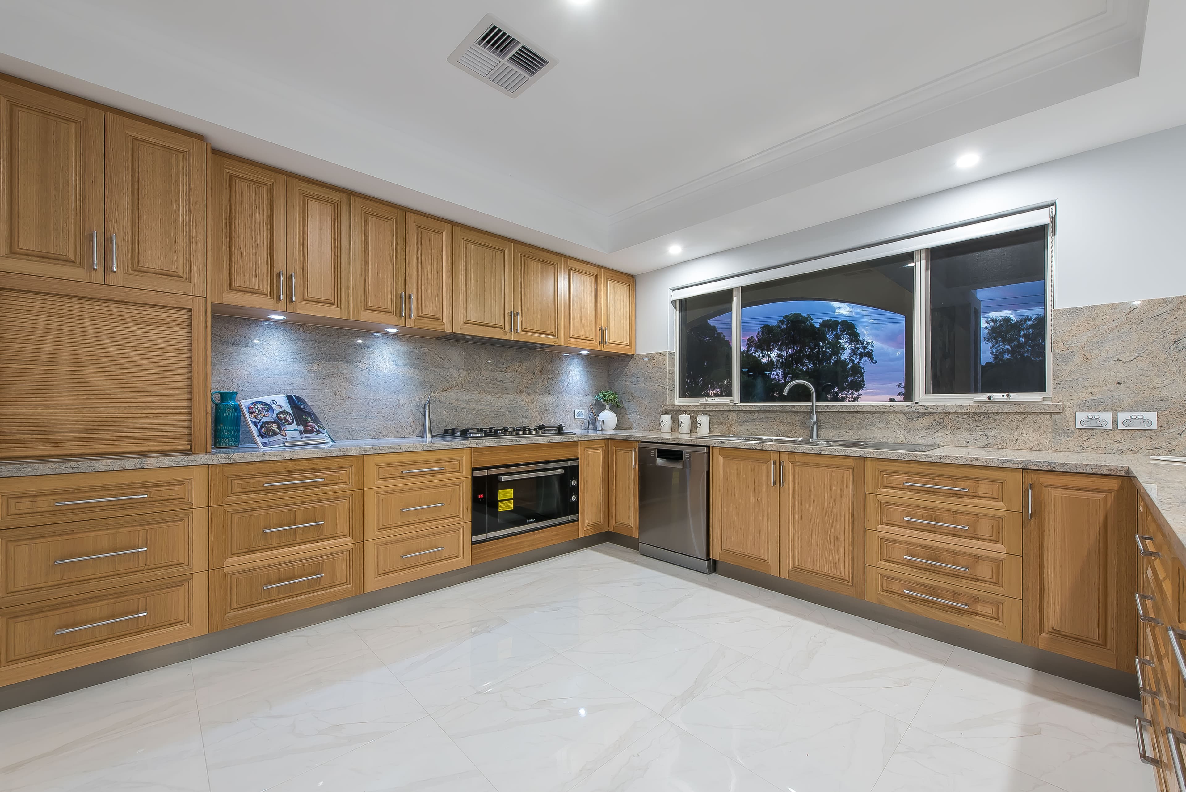38 Porlock Way, Karrinyup, Karrinyup - Thumbnail 6