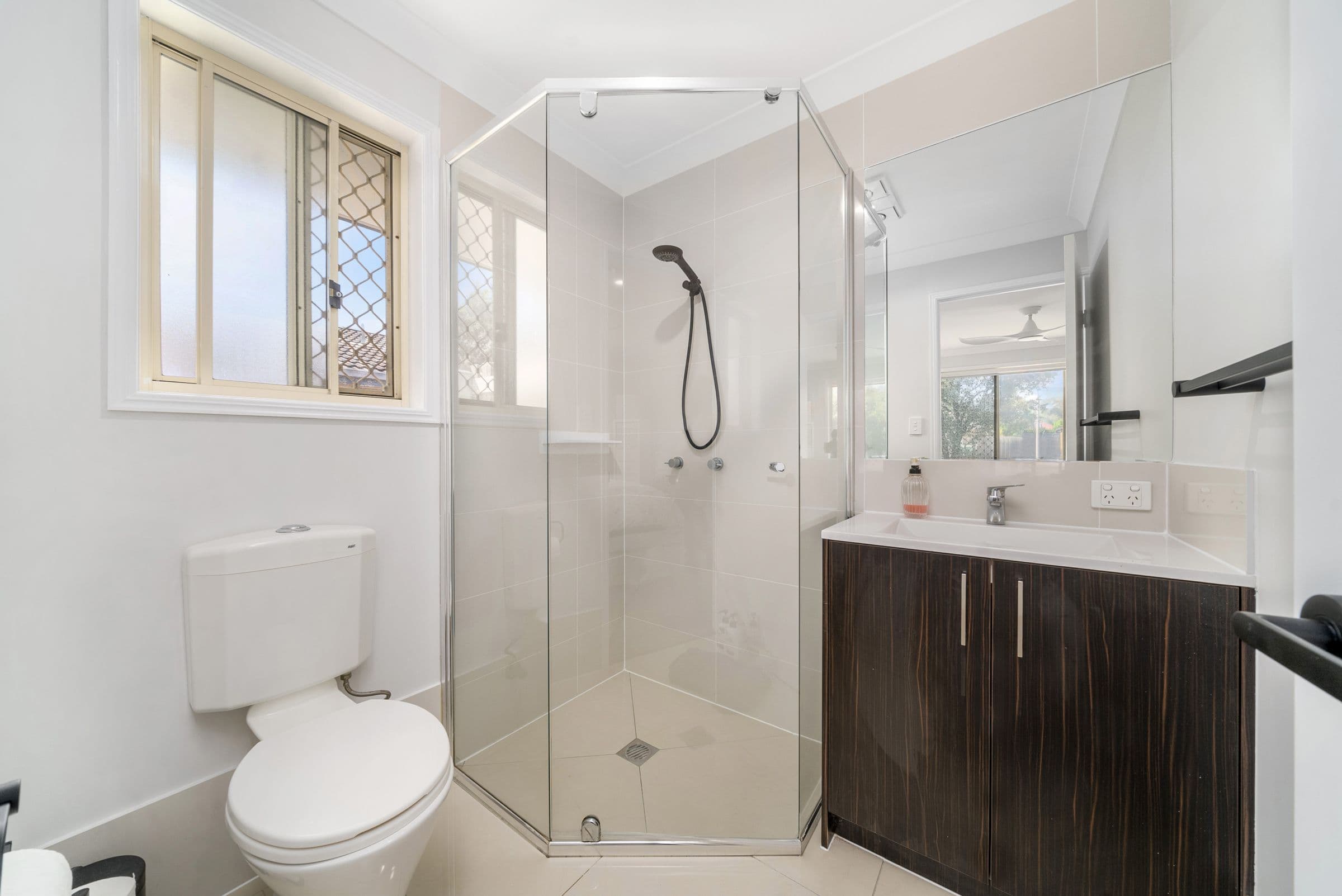 77 Pine River Drive, Murrumba Downs QLD 4503, Murrumba Downs - Thumbnail 4