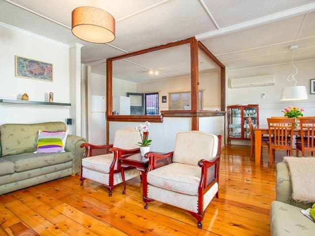 15 Shepherd Street, WYNNUM QLD 4178, Wynnum - Thumbnail 5