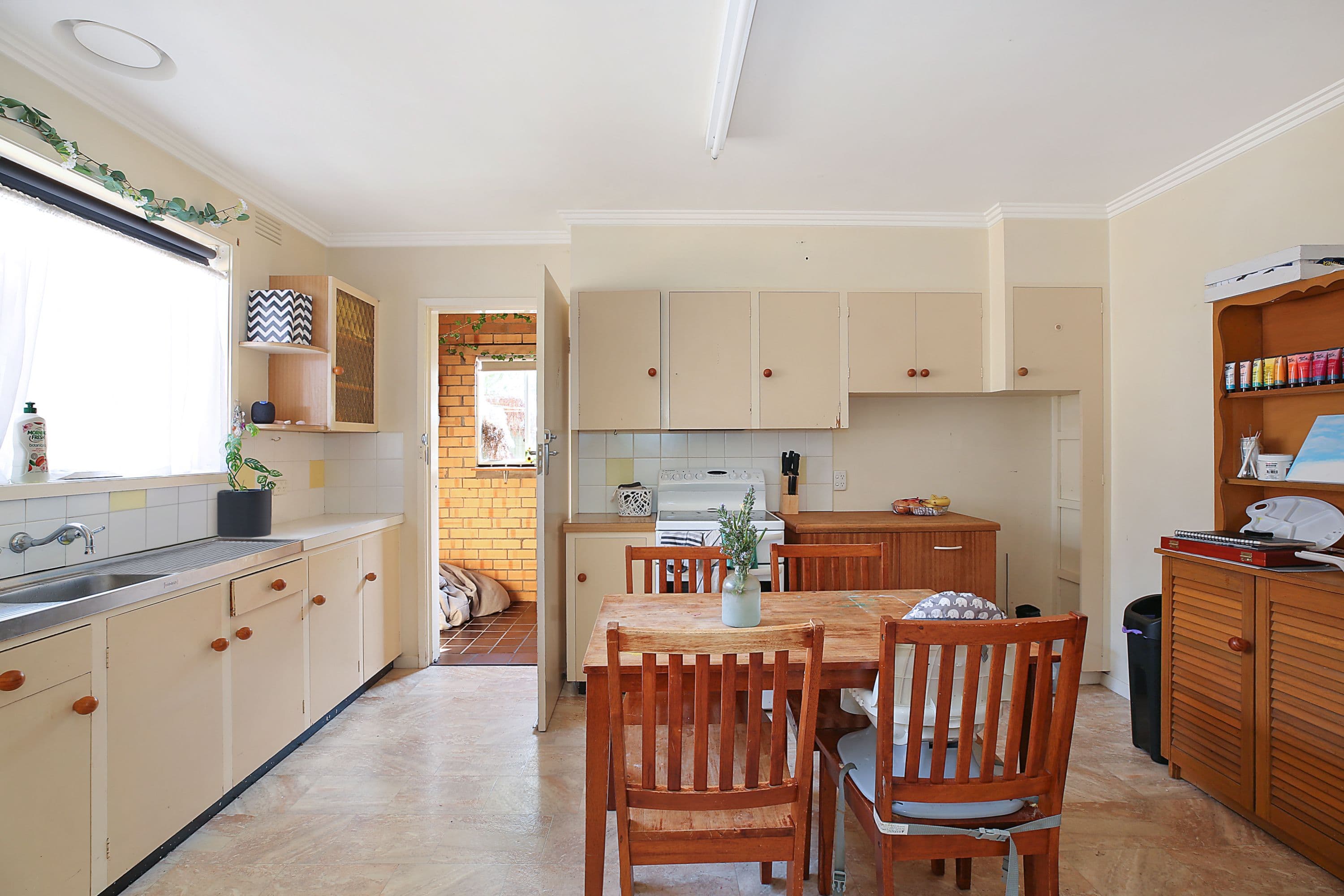 10 Pollack Street, Colac VIC 3250, Colac - Thumbnail 5