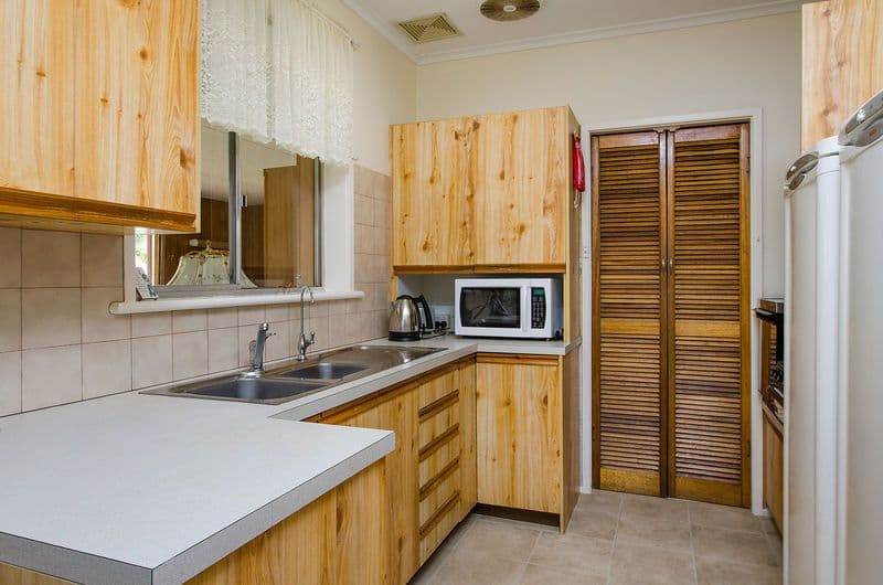 16 Avalon Road, MARION SA 5043, Marion - Thumbnail 6