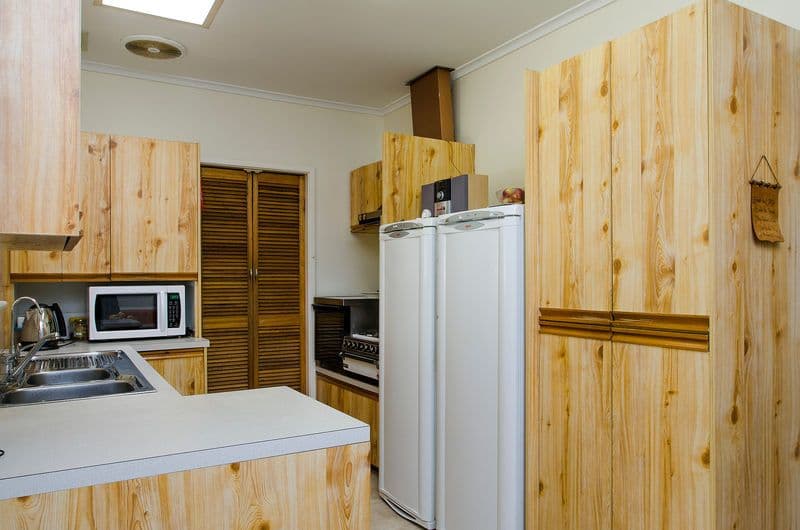 16 Avalon Road, MARION SA 5043, Marion - Thumbnail 7