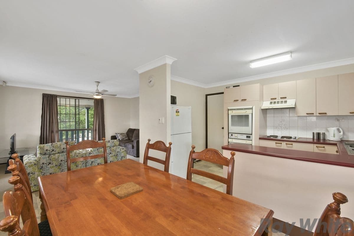 4 Leonie Street, Deception Bay QLD 4508, Deception Bay - Thumbnail 2