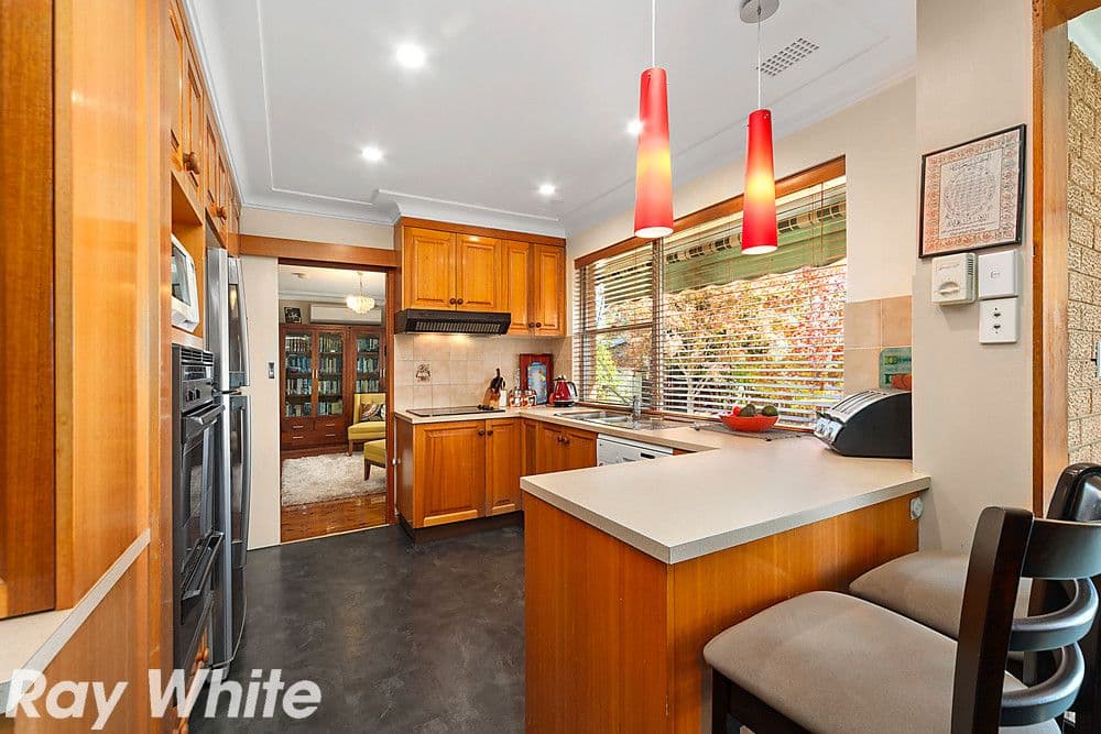 4 Mornington Avenue, Castle Hill NSW 2154, Castle Hill - Thumbnail 3