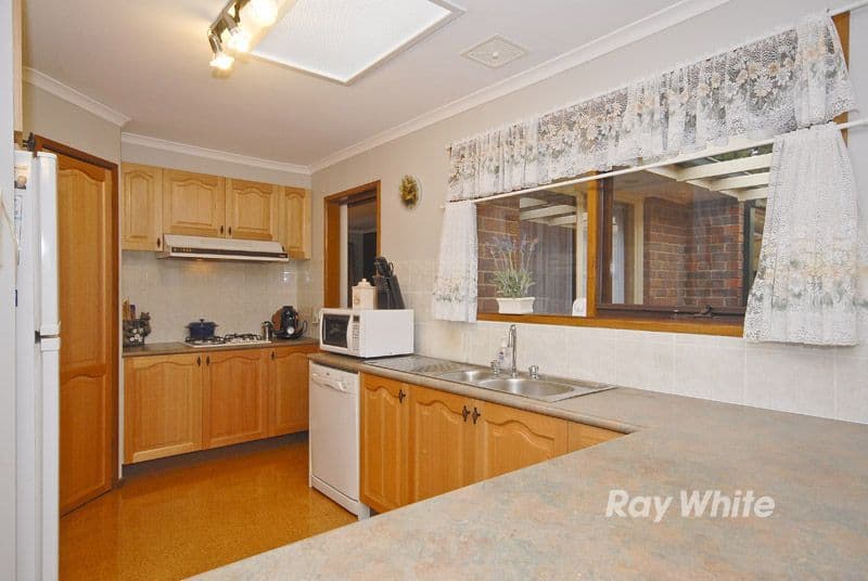 156 Argyle Way, WANTIRNA SOUTH VIC 3152, Wantirna South - Thumbnail 4