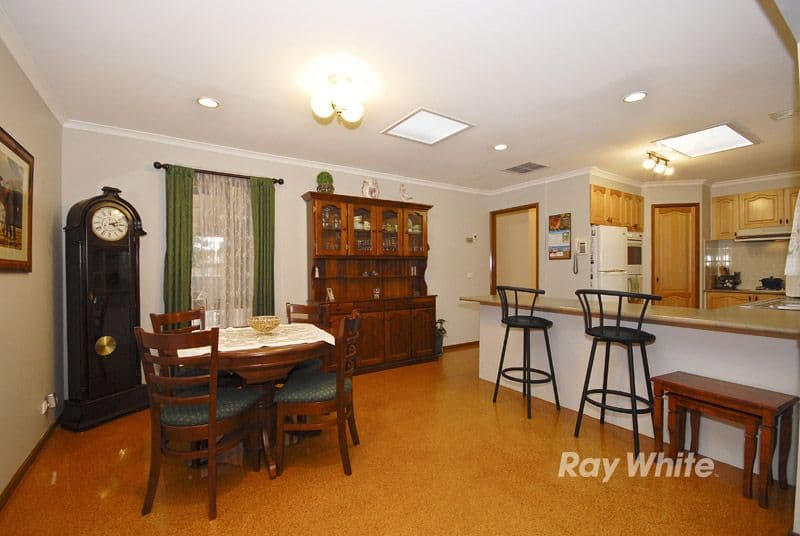156 Argyle Way, WANTIRNA SOUTH VIC 3152, Wantirna South - Thumbnail 5