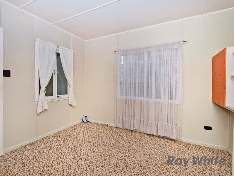 38 Tilley Street, Redcliffe QLD 4020, Redcliffe - Thumbnail 7
