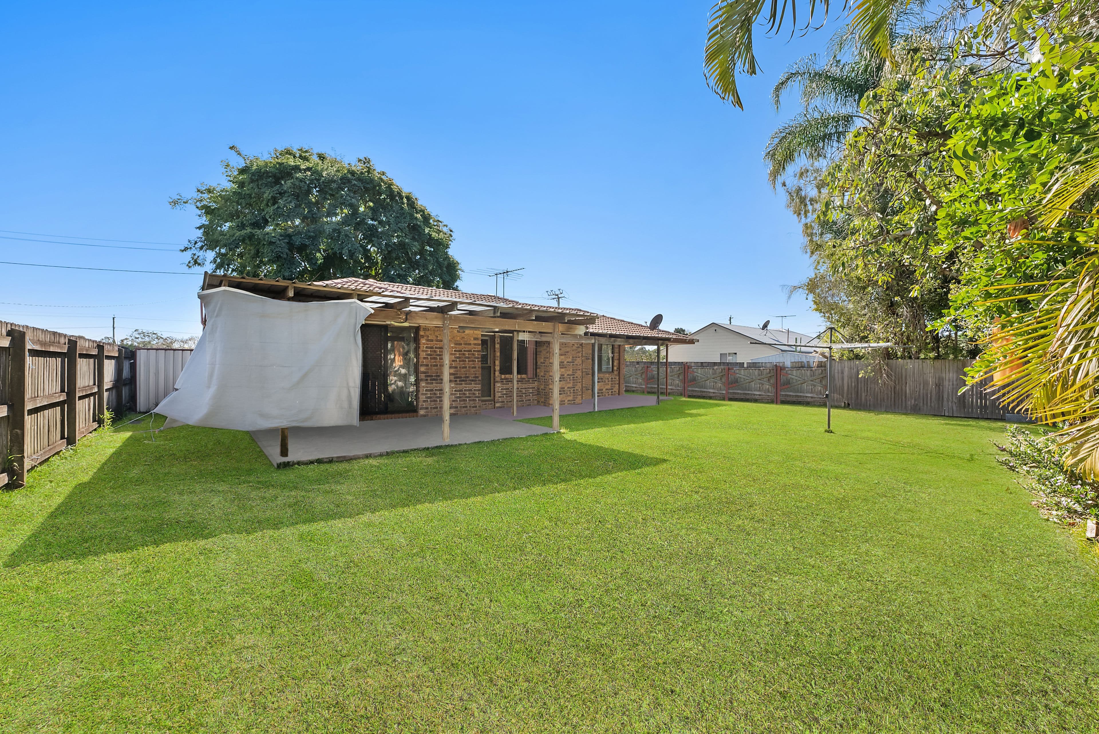 40 Mellino Drive, Morayfield QLD 4506, Morayfield - Thumbnail 2