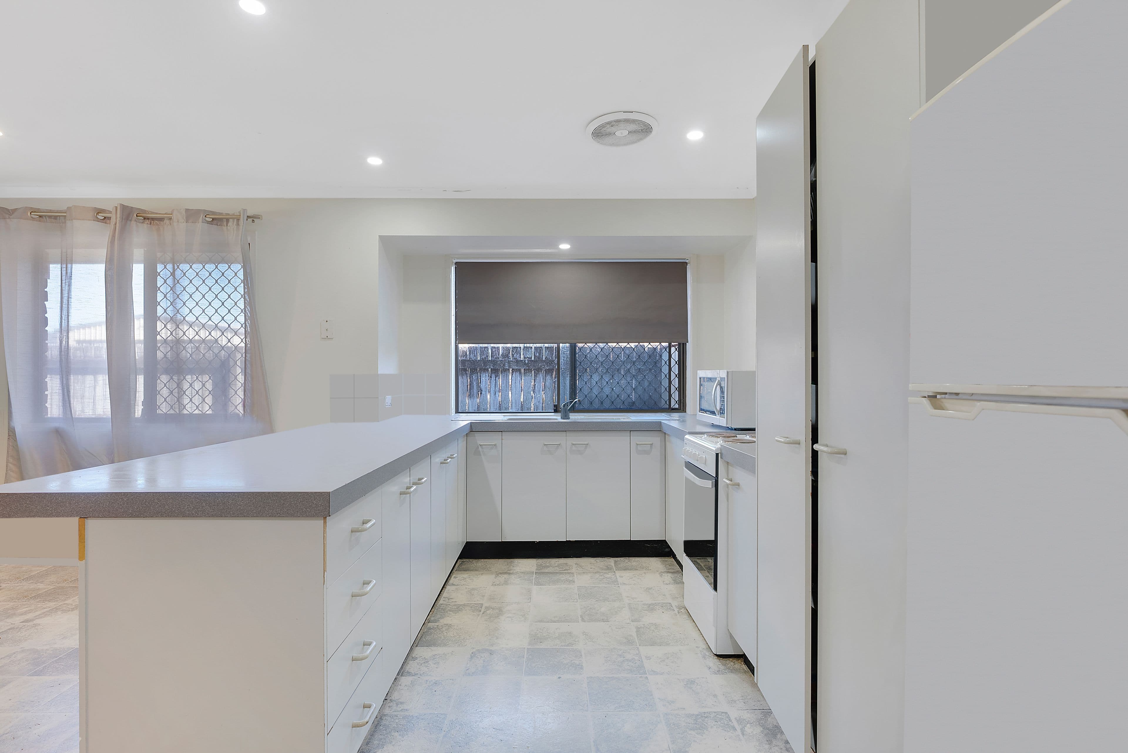 40 Mellino Drive, Morayfield QLD 4506, Morayfield - Thumbnail 3