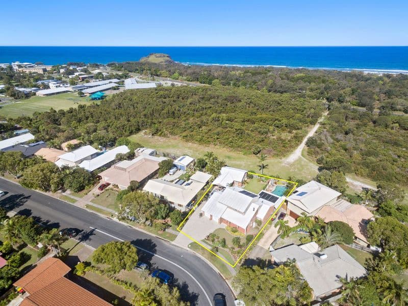 49 Ti Tree Avenue, Cabarita Beach NSW 2488, Cabarita Beach - Image 1