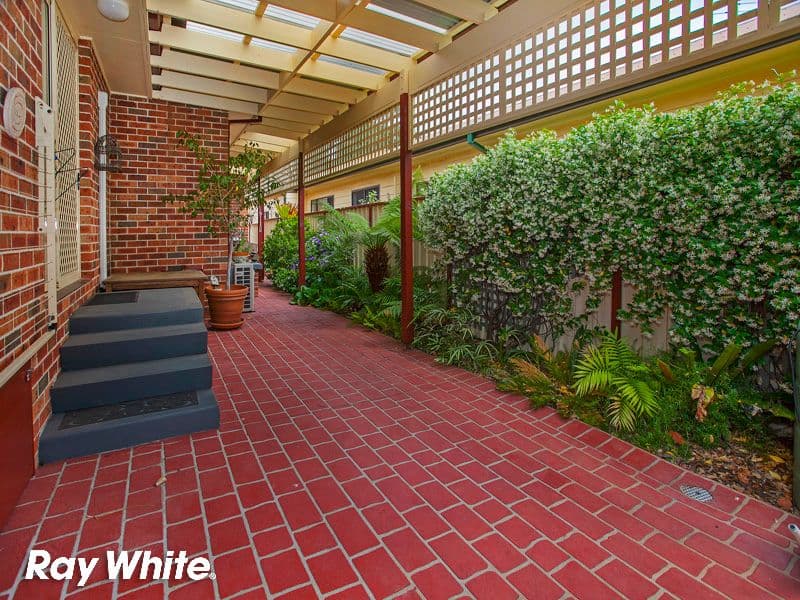 51 Griffiths Street, OAK FLATS NSW 2529, Oak Flats - Thumbnail 6
