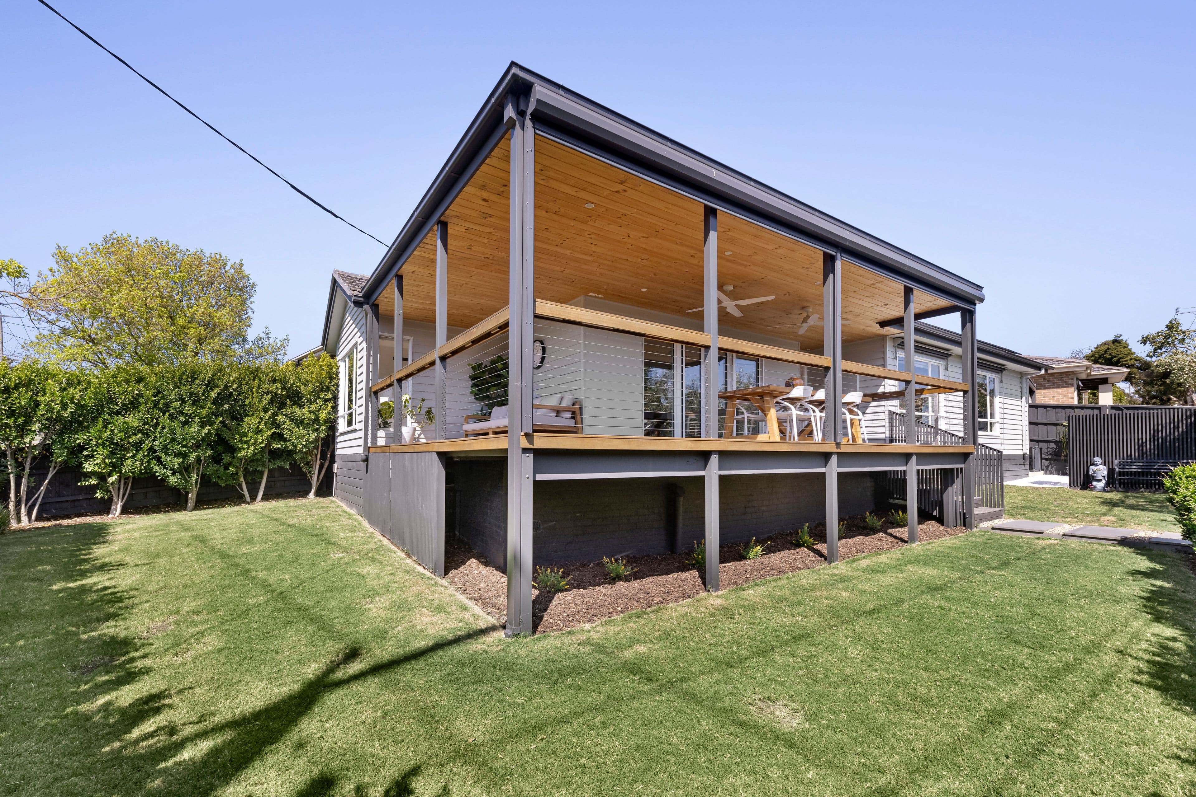 12 Hucker Street, Mackay, Mackay - Thumbnail 2