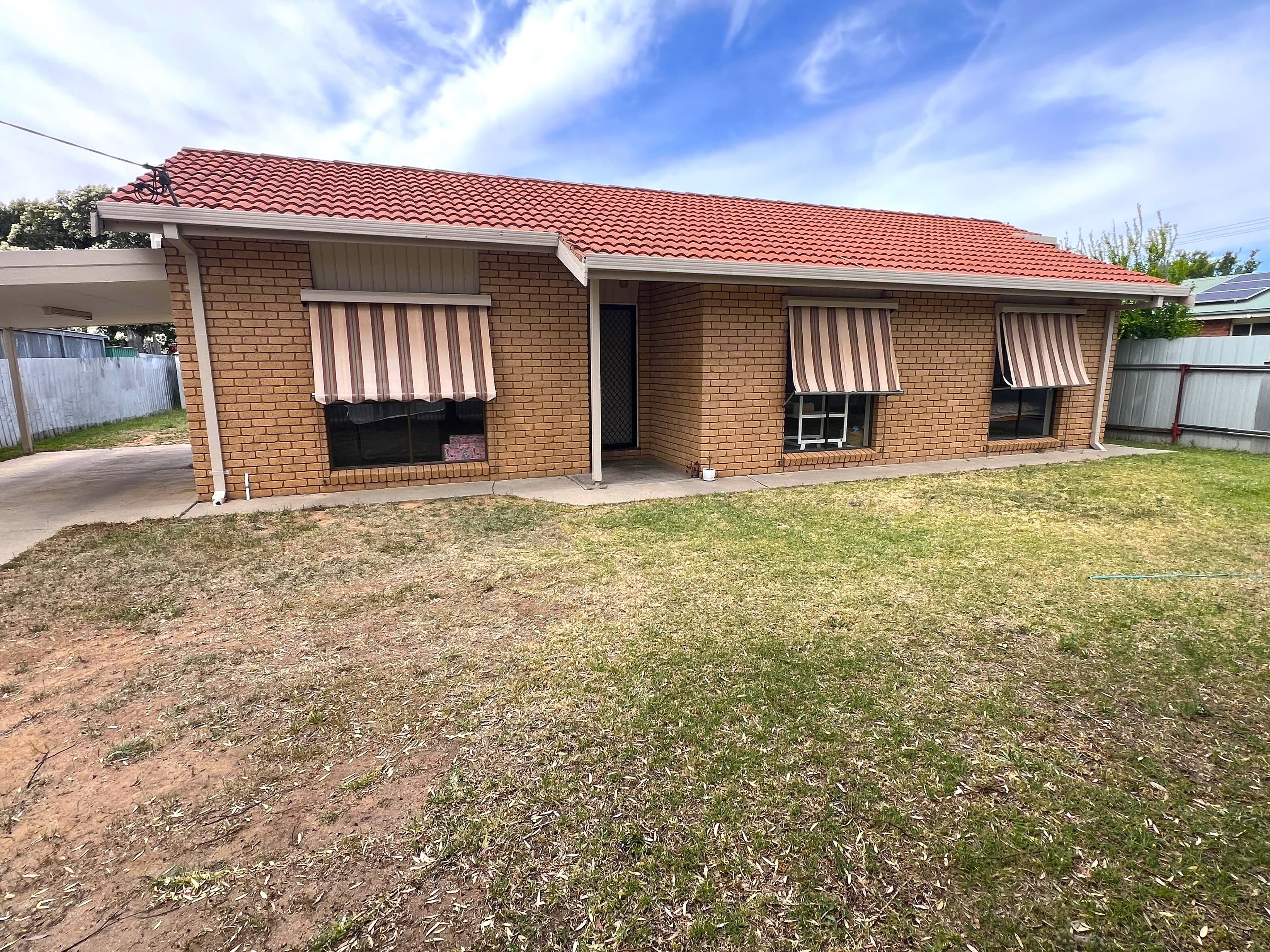 126 Burton Street, Deniliquin NSW 2710, Deniliquin - Image 1