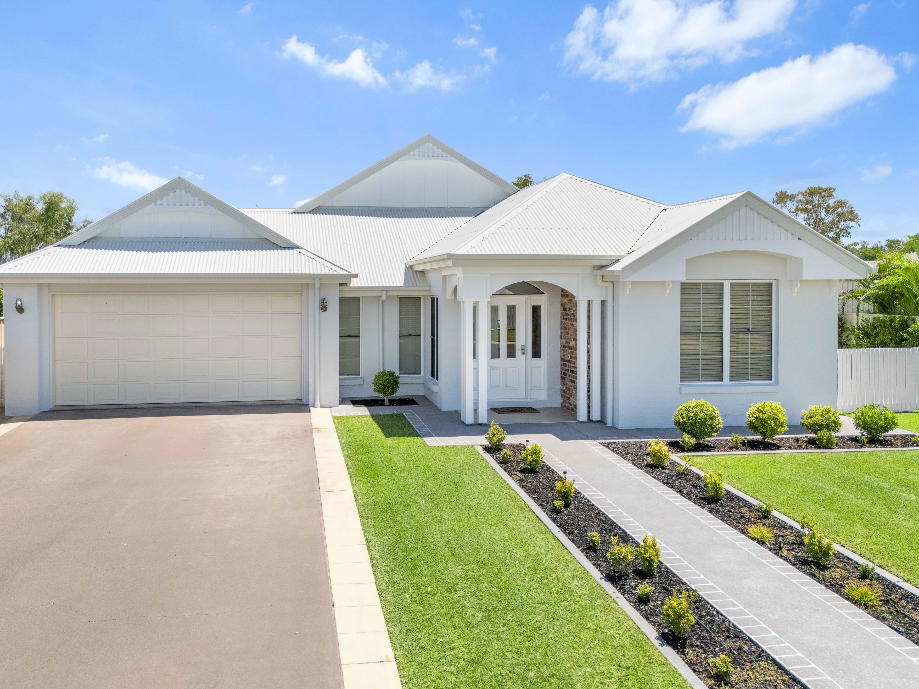 16 Randwick Road, Emerald QLD 4720, Emerald - Image 1