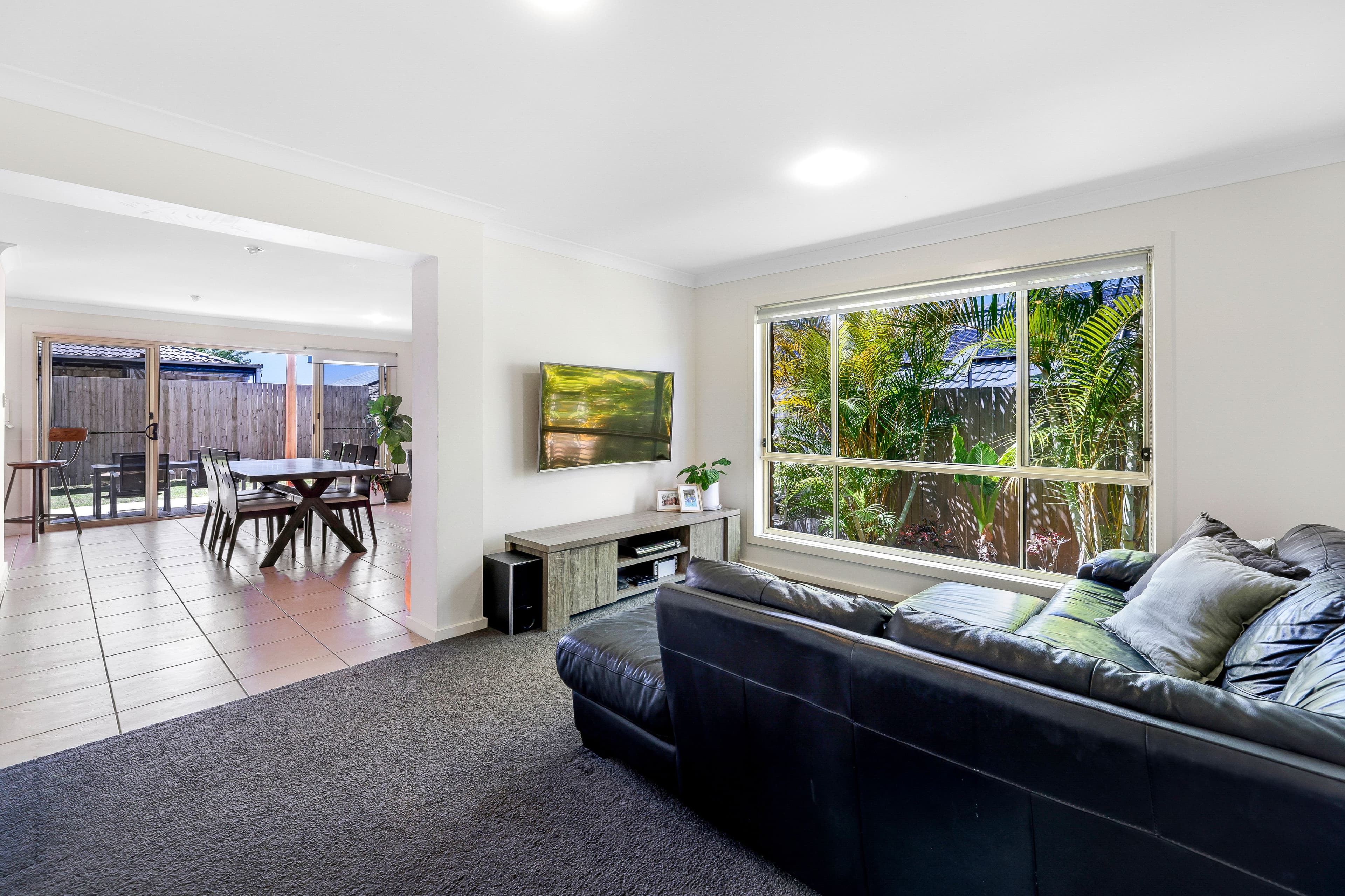 11 Nicola Way, Upper Coomera QLD 4209, Upper Coomera - Thumbnail 3