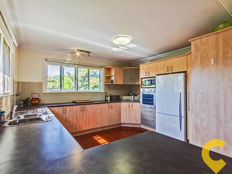 48 Watcombe Street, Wavell Heights - Thumbnail 3