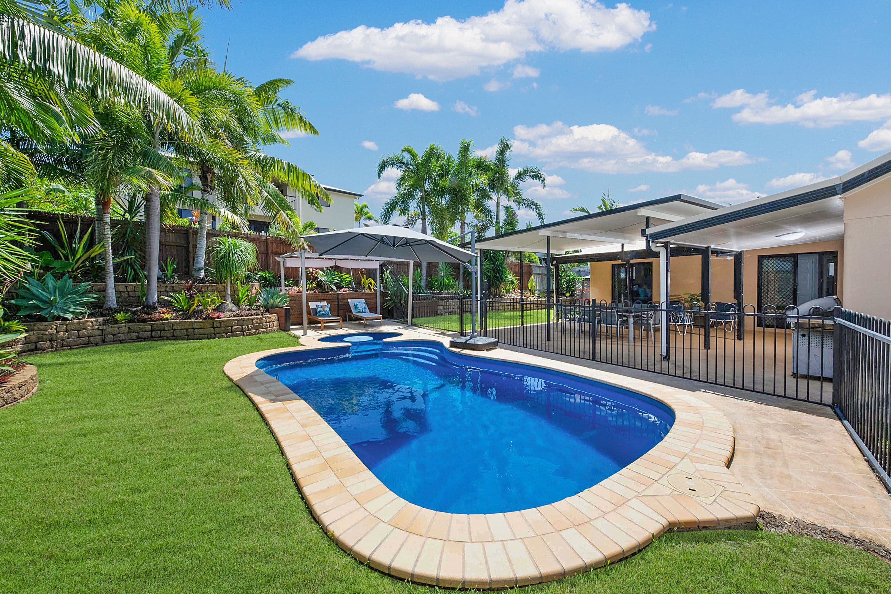 10 Saint Pauls Court, Mount Louisa QLD 4814, Mount Louisa - Image 1