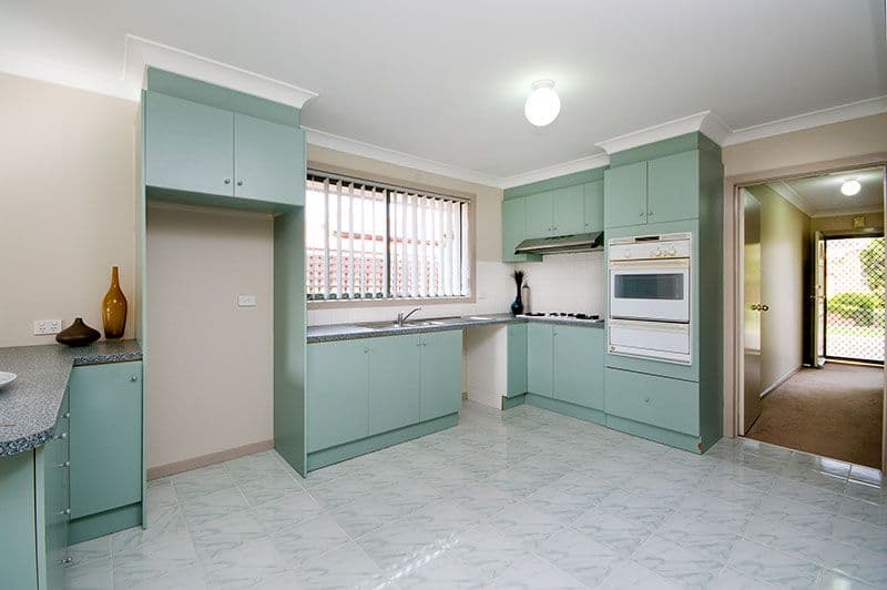 69 Bowman Drive, MILL PARK VIC 3082, Mill Park - Thumbnail 6