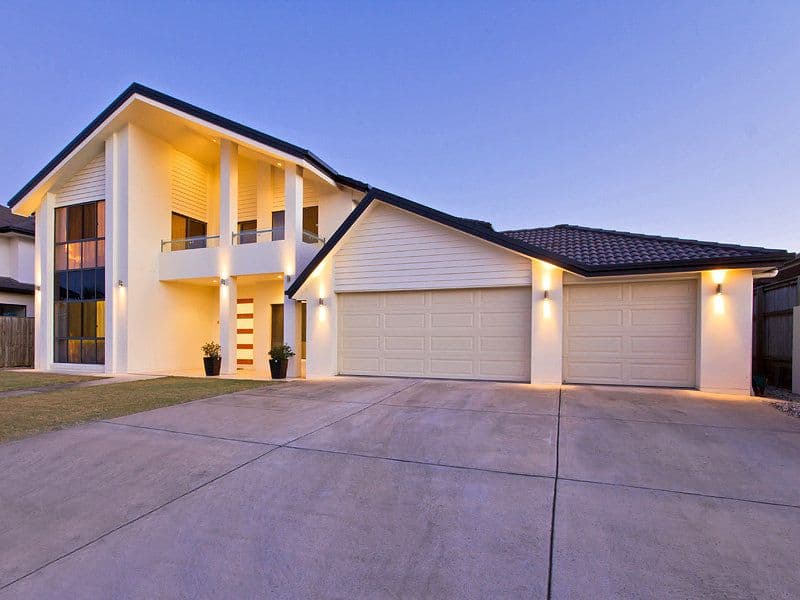 16 Azienda Place, BRIDGEMAN DOWNS QLD 4035, Bridgeman Downs - Image 1