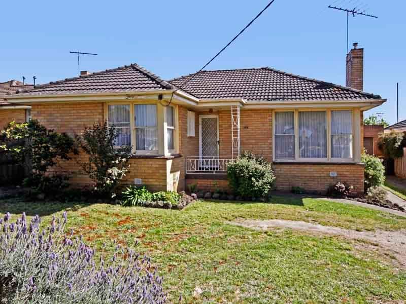 23 Diane Crescent, Viewbank, Viewbank - Image 1