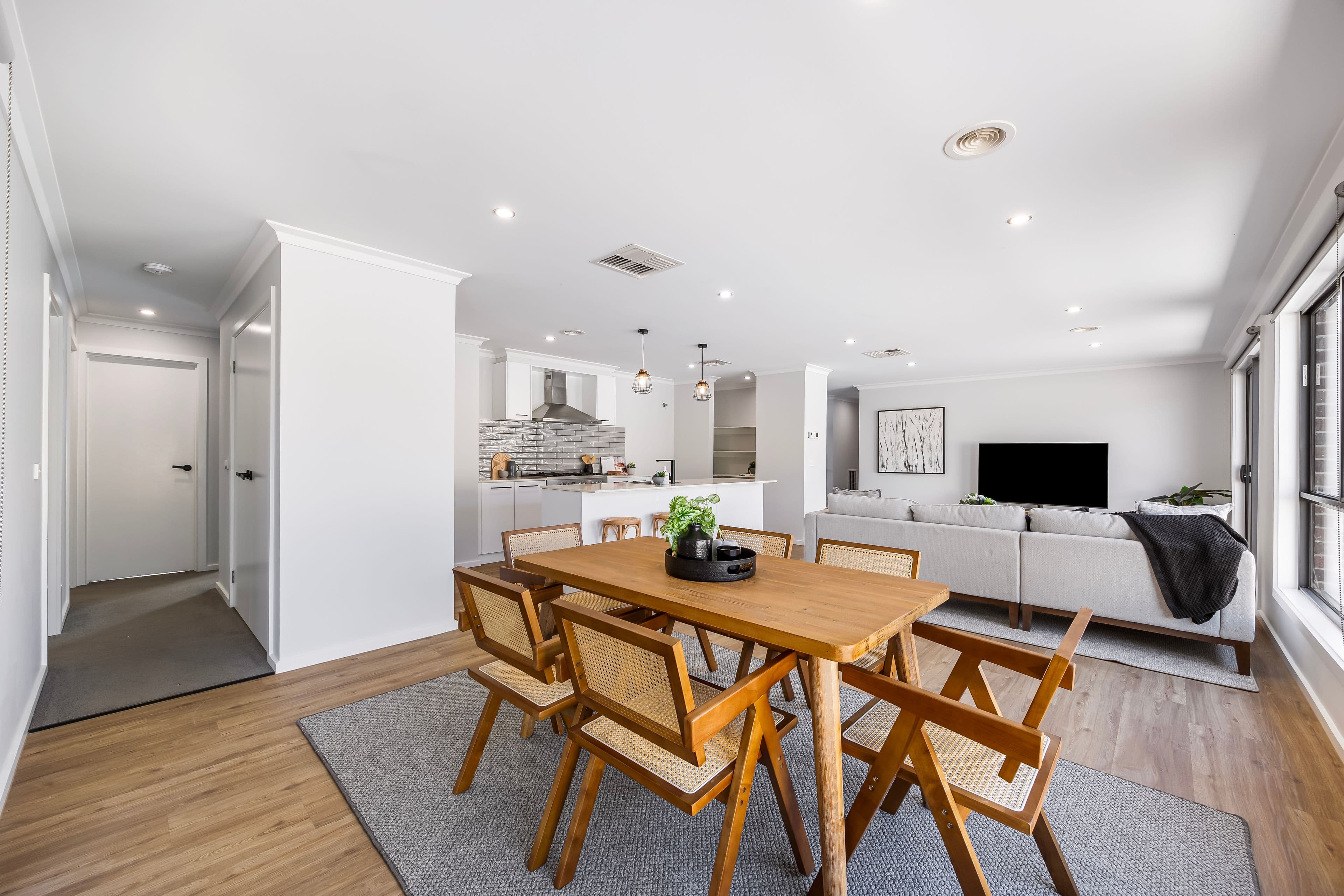 44 Kirby Avenue, Canadian VIC 3350, Canadian - Thumbnail 6