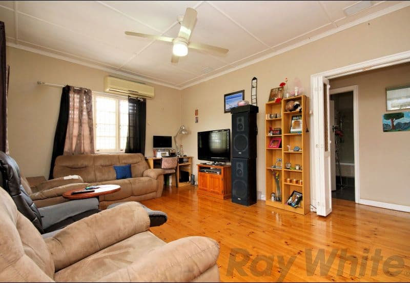 5 Idolwood Street, Eastern Heights QLD 4305, Eastern Heights - Thumbnail 3