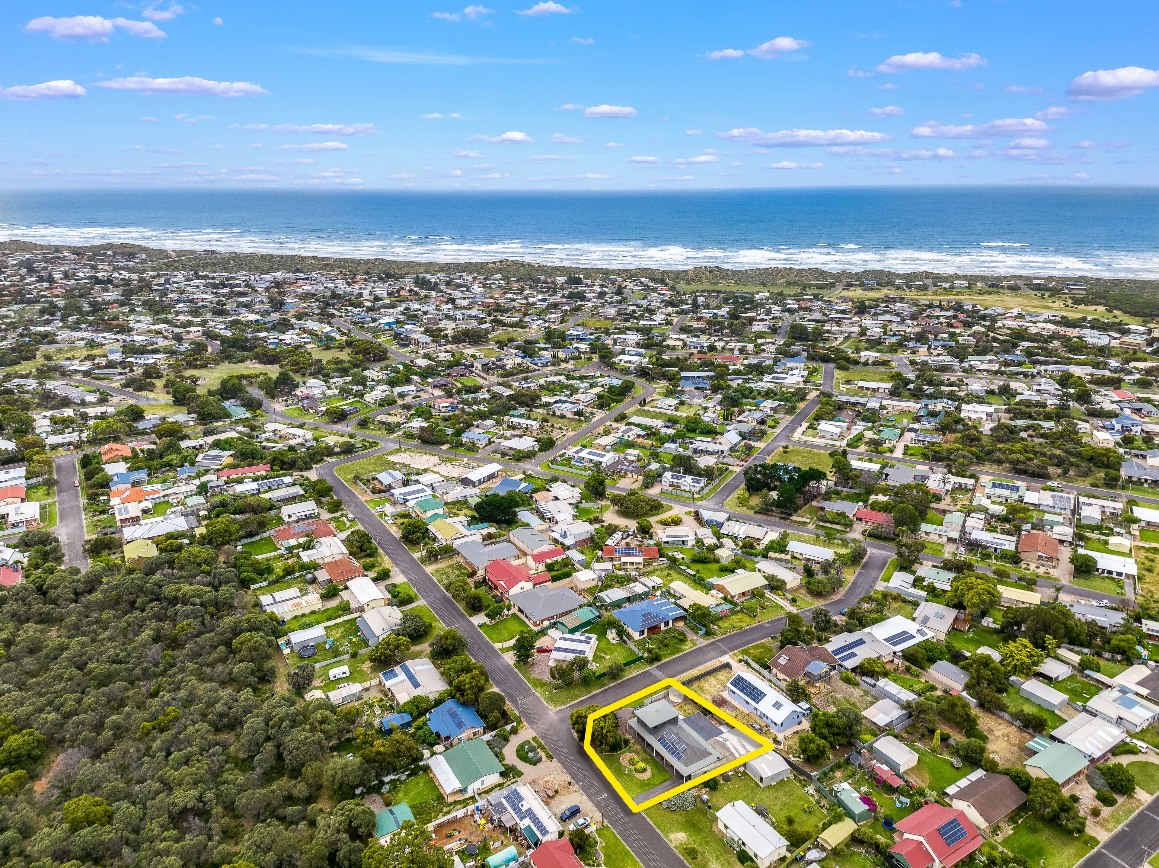 19 Lacrington Street, Goolwa Beach SA 5214, Goolwa Beach - Thumbnail 3