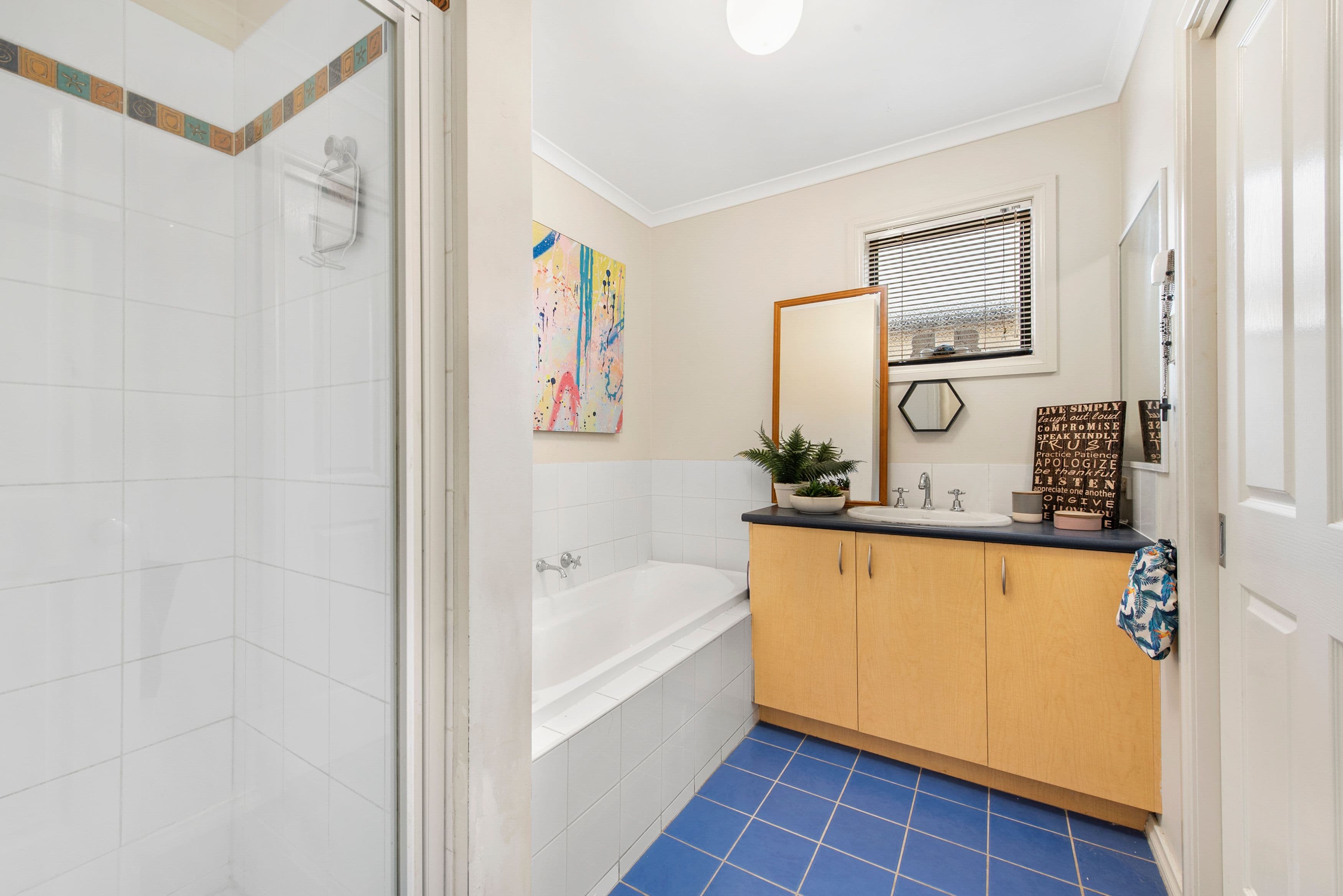 8 Lauffre Walk, Caroline Springs VIC 3023, Caroline Springs - Thumbnail 8